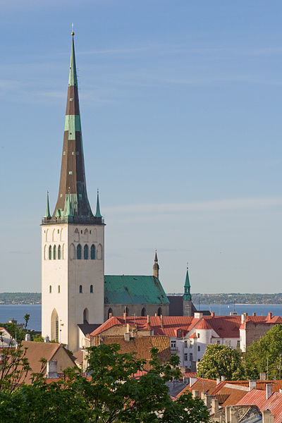Olaf's_church,_Tallinn,_July_2008