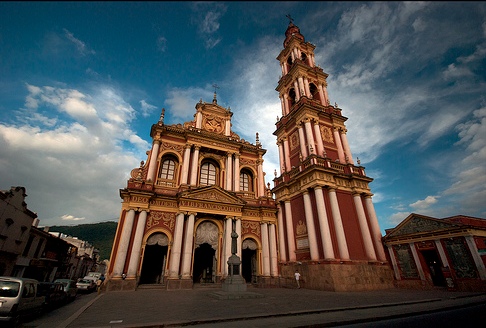 Iglesia-y-Convento-San-Francisco-Salta-Argentina