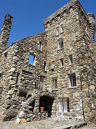 Elda Castle