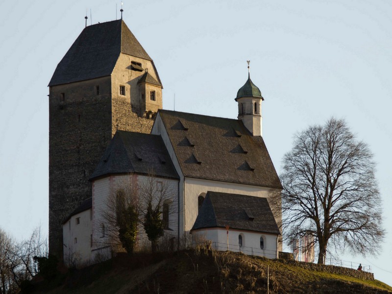 Froyndsberg Castle in Schwaz1