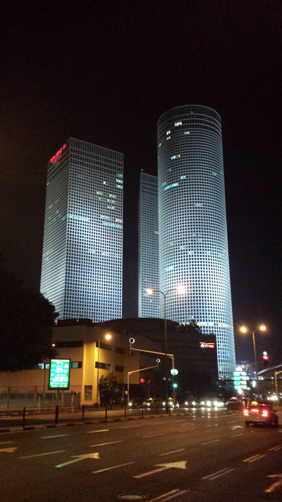 Dangoraižiai Tel Avive