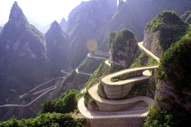 The Big Gate Road, Tianmen Mountain, China - ritebook.blogspot.com -003